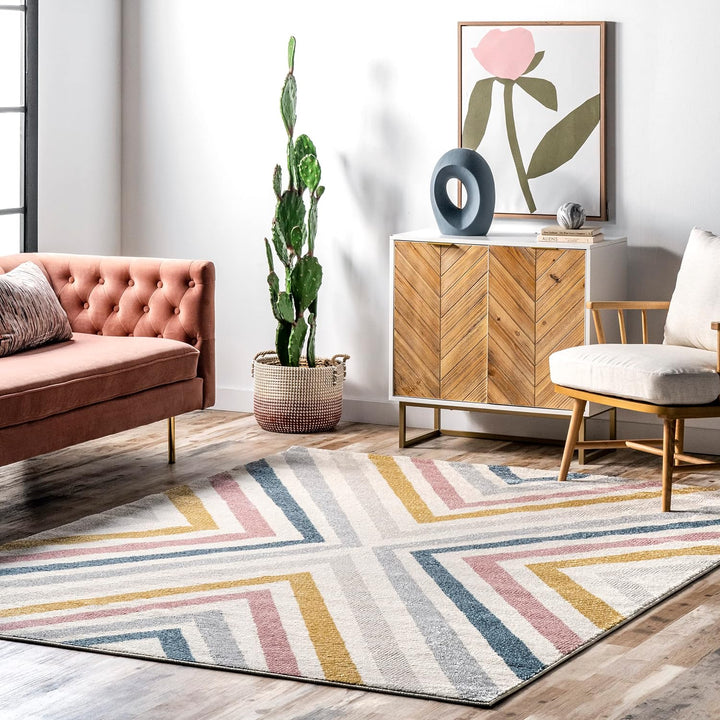 Neveah Contemporary Chevron Area Rug