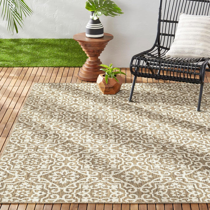 Patio Country Danica Transitional Geometric Indoor/Outdoor Area Rug