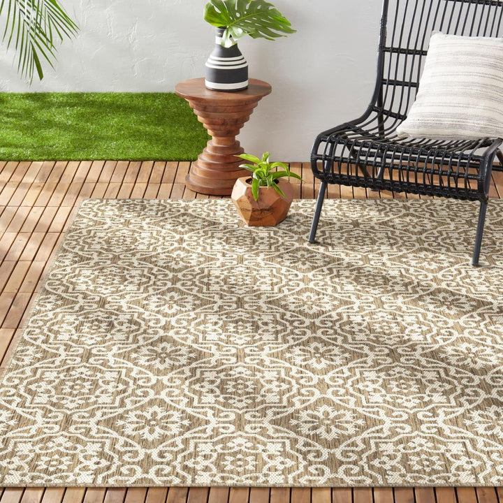 Patio Country Danica Transitional Geometric Indoor/Outdoor Area Rug